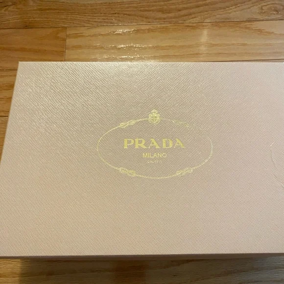 Prada Elegant Black Cross-Strap Heels - Picture 6 of 6